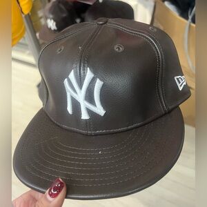 NEW ERA 59FIFTY New York Yankees Fitted Size 7 5/8 Rare Authentic